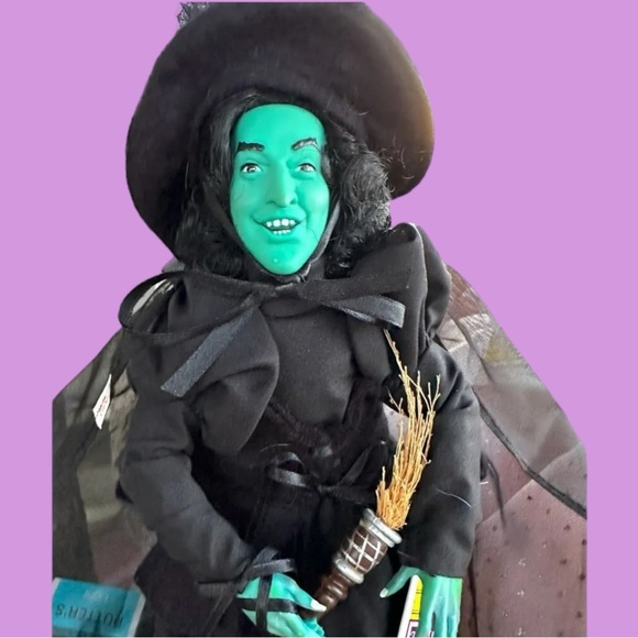 PRESENTS 1987 WIZARD OF OZ DOLLS - SET OF 10 - Picture 11 of 16